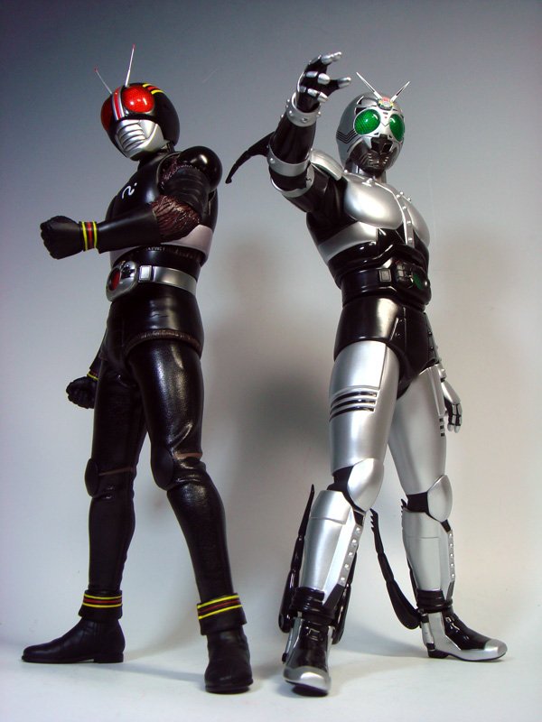 RAH 仮面ライダーブラック＆シャドームーン Amazon.co.jp