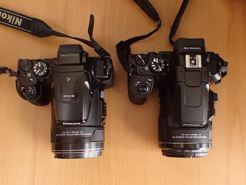 Nikon COOLPIX P900 本体と付属品 写真家4人の「ニコン COOLPIX P900