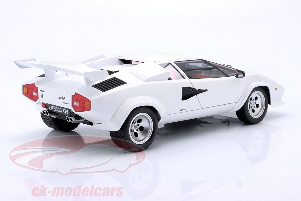 KK-Scale 1:12 Lamborghini Countach LP 5000 S QV 建設年 1985 白