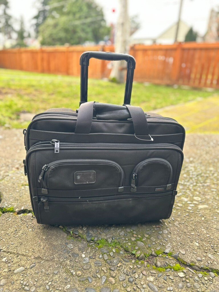 TUMI 26127DH