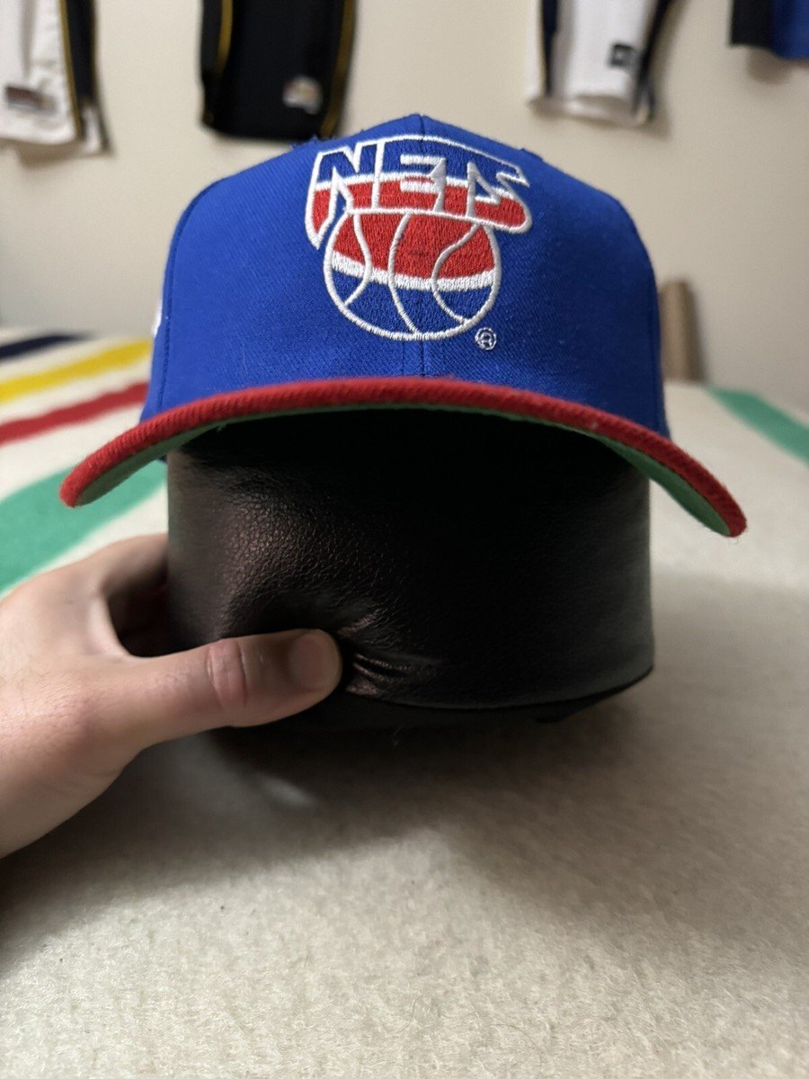 Vintage 90s Sports Specialties New Jersey Nets Side Wave SnapBack
