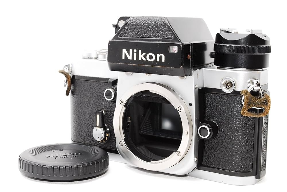 NIKON F2本体、望遠レンズ 、ストロボ セット NIKON F2本体、望遠