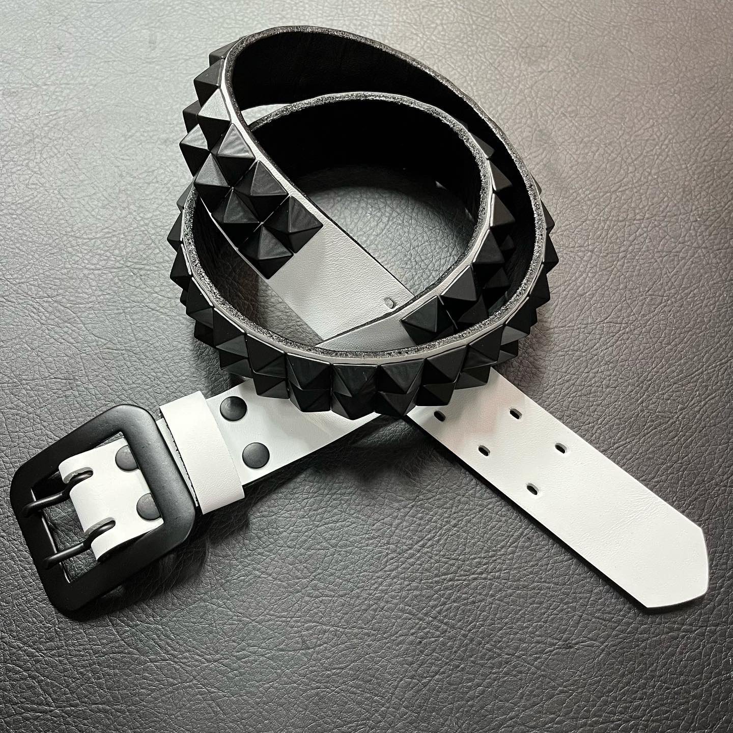 MODERN PIRATES モダンパイレーツ × GLAY TERU コラボ