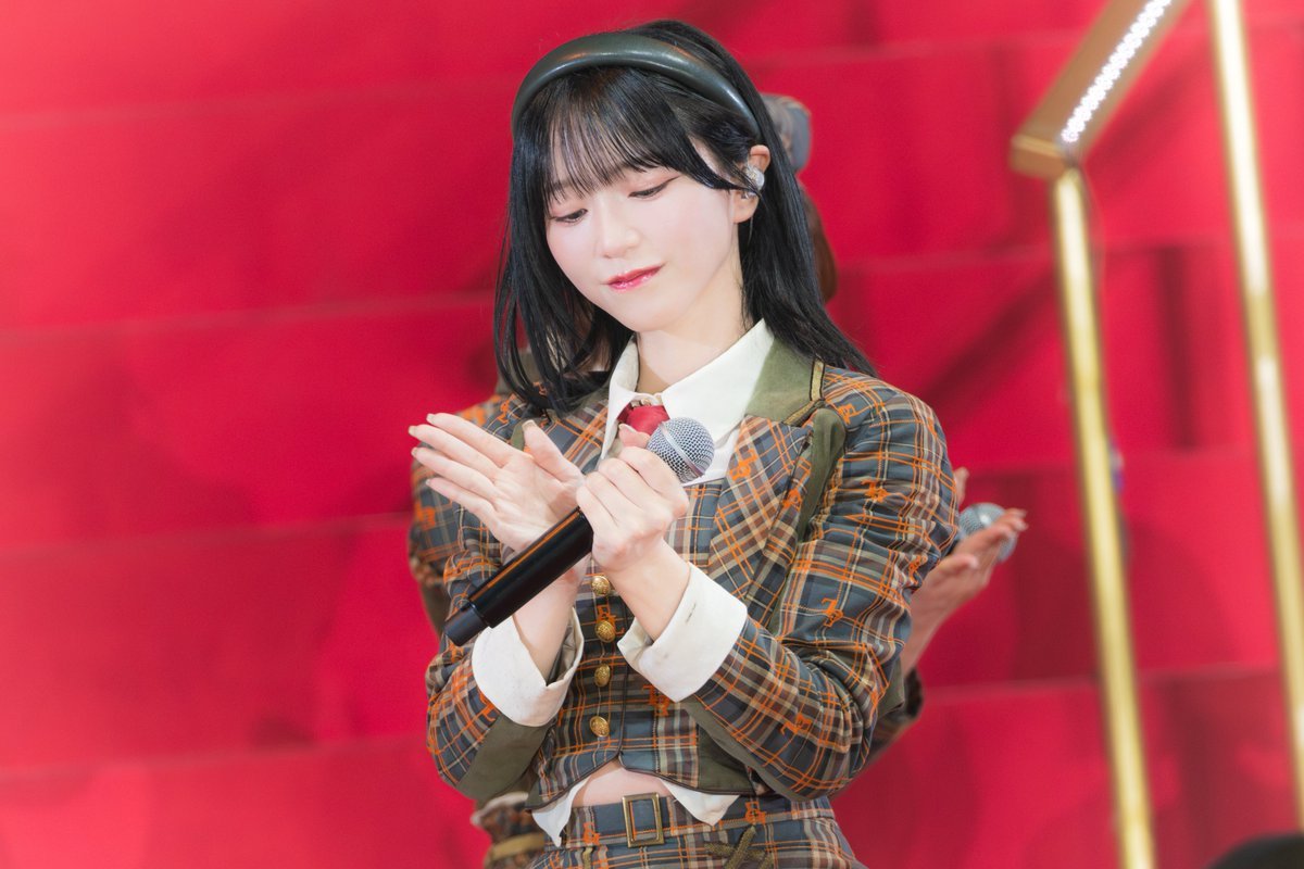 🎼木漏れ日メゾフォルテ🍂 野口衣織 さん(@noguchi_iori ) #イコラブ_