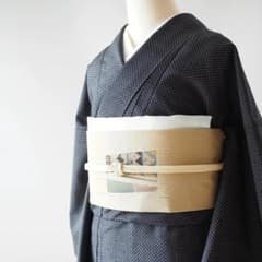 着物】【付下げ】紬 黒字 十字絣 付下げ No.6 - メルカリ
