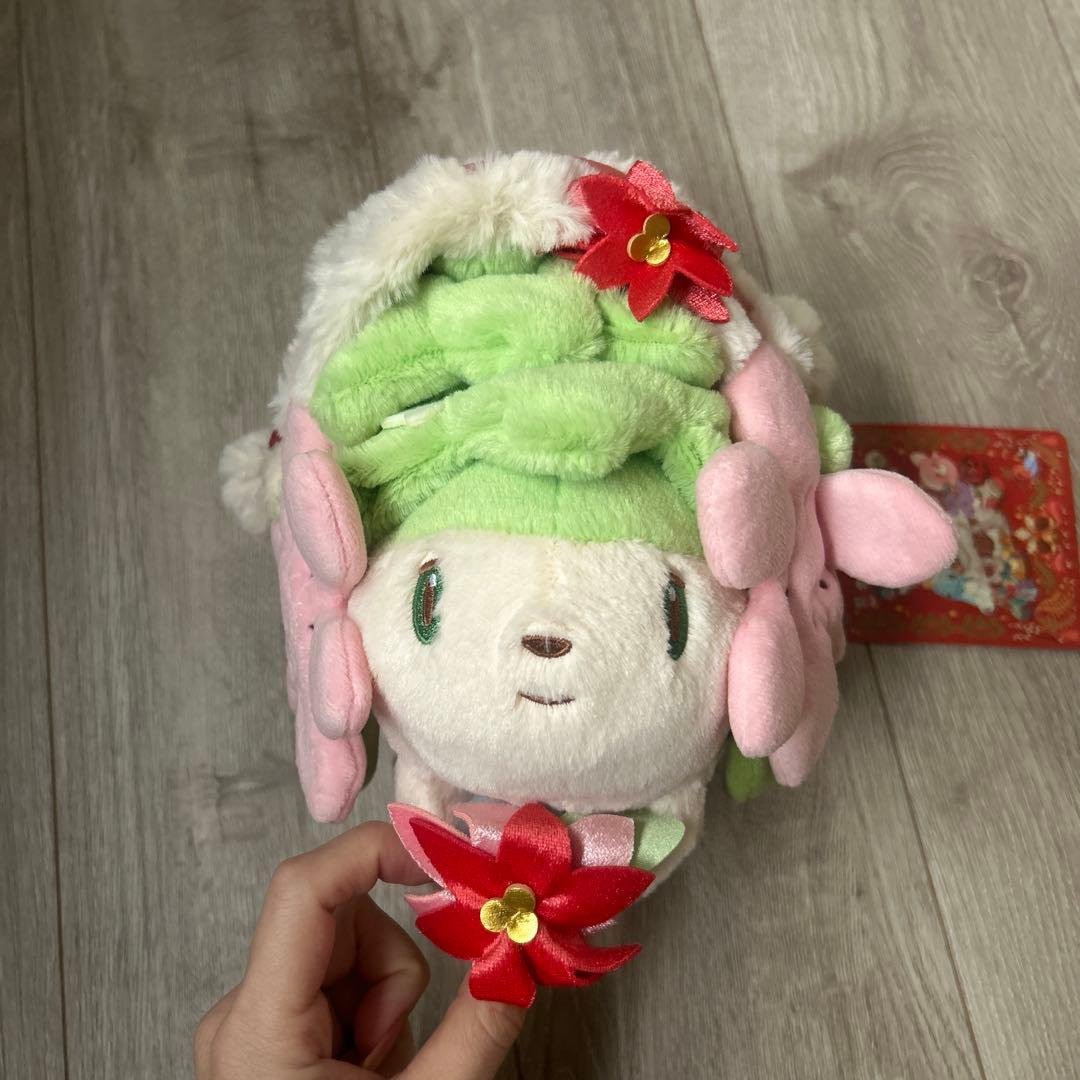 新品　ポケモン　シェイミ　Heartwarming Christmasぬいぐるみ