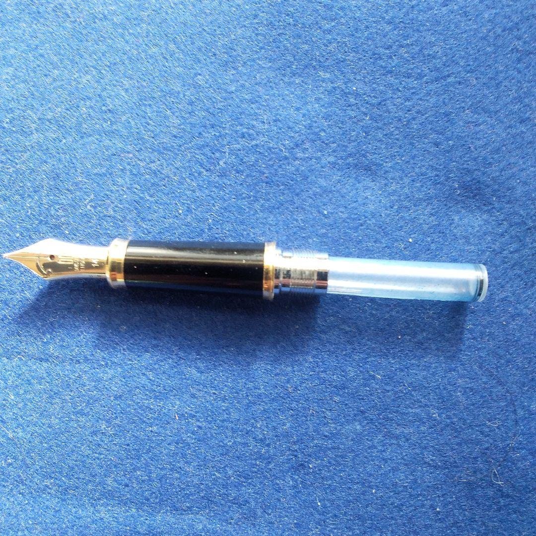 ゴールド ストライプ 万年筆