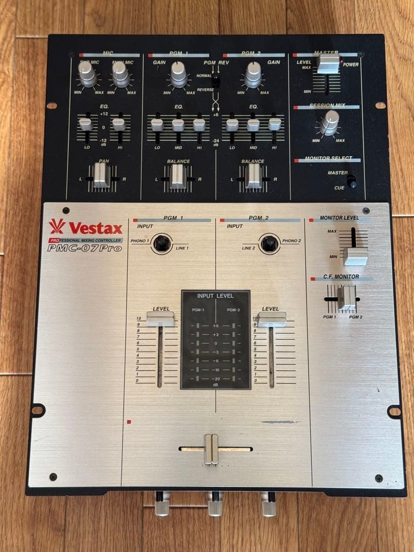 Vestax PMC-07Pro DJミキサー Vestax PMC-07 Pro Professional Mixing Controller DJ Mixer Japanese